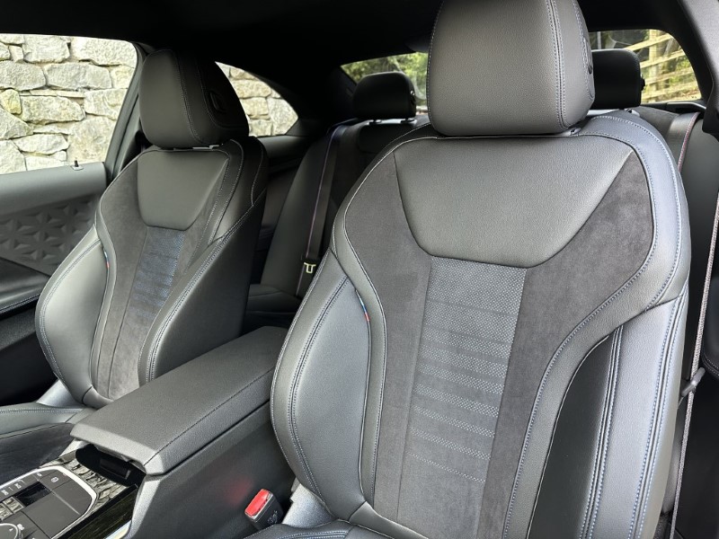 2023 (23) BMW 2 SERIES 220i M Sport 2dr Coupe  3494786