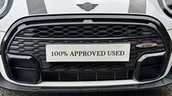 2024 (24) MINI HATCHBACK 1.5 Cooper Sport Premium 3dr Auto 3548583