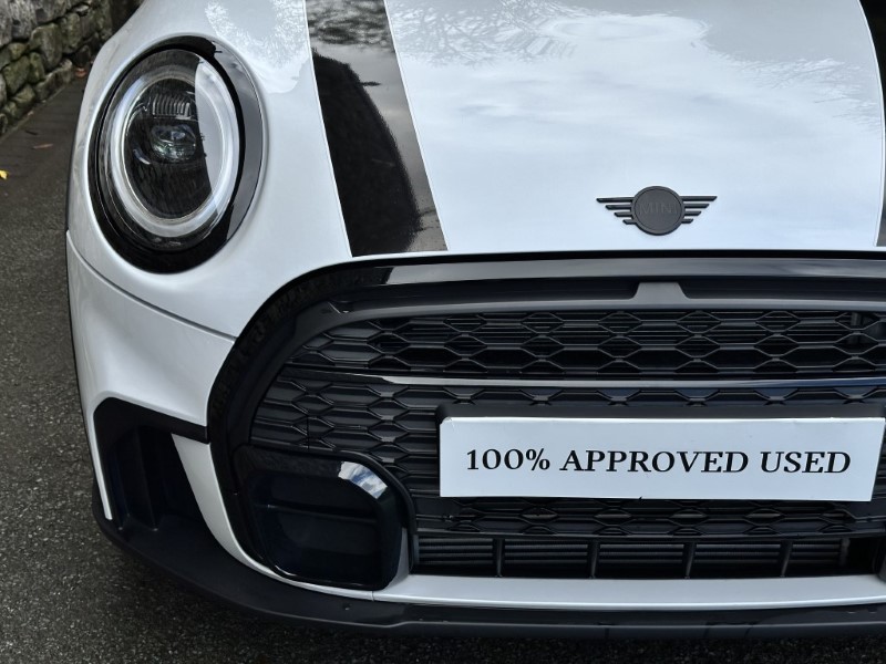 2024 (24) MINI HATCHBACK 1.5 Cooper Sport Premium 3dr Auto 3548550