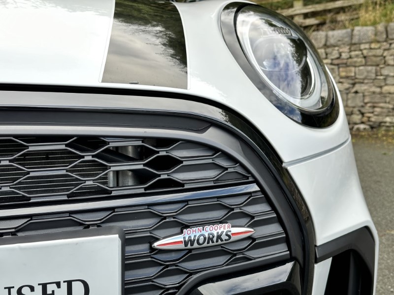 2024 (24) MINI HATCHBACK 1.5 Cooper Sport Premium 3dr Auto 3548553