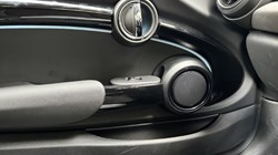 2024 (24) MINI HATCHBACK 1.5 Cooper Sport Premium 3dr Auto 3548545