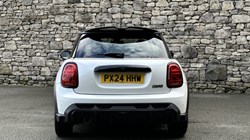 2024 (24) MINI HATCHBACK 1.5 Cooper Sport Premium 3dr Auto 3548564