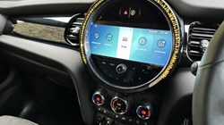 2024 (24) MINI HATCHBACK 1.5 Cooper Sport Premium 3dr Auto 3548575