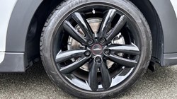 2024 (24) MINI HATCHBACK 1.5 Cooper Sport Premium 3dr Auto 3548589