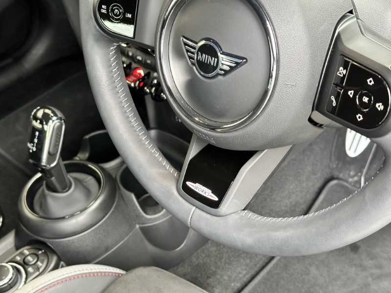 2024 (24) MINI HATCHBACK 1.5 Cooper Sport Premium 3dr Auto 3548533