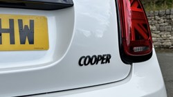 2024 (24) MINI HATCHBACK 1.5 Cooper Sport Premium 3dr Auto 3548530
