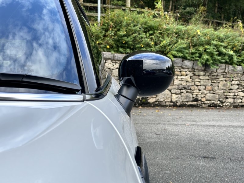 2024 (24) MINI HATCHBACK 1.5 Cooper Sport Premium 3dr Auto 3548569