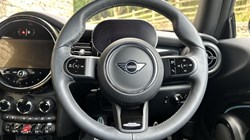 2024 (24) MINI HATCHBACK 1.5 Cooper Sport Premium 3dr Auto 3548539
