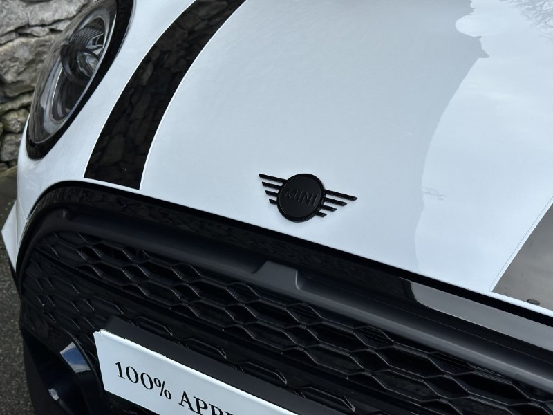2024 (24) MINI HATCHBACK 1.5 Cooper Sport Premium 3dr Auto 3548552