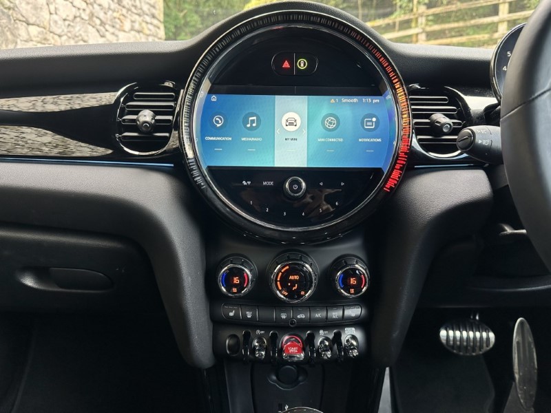 2024 (24) MINI HATCHBACK 1.5 Cooper Sport Premium 3dr Auto 3548540