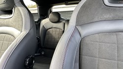 2024 (24) MINI HATCHBACK 1.5 Cooper Sport Premium 3dr Auto 3549434