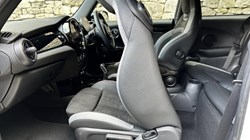 2024 (24) MINI HATCHBACK 1.5 Cooper Sport Premium 3dr Auto 3548562