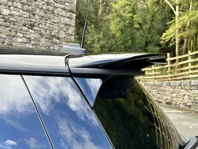 2024 (24) MINI HATCHBACK 1.5 Cooper Sport Premium 3dr Auto 3548566