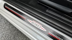 2024 (24) MINI HATCHBACK 1.5 Cooper Sport Premium 3dr Auto 3548561