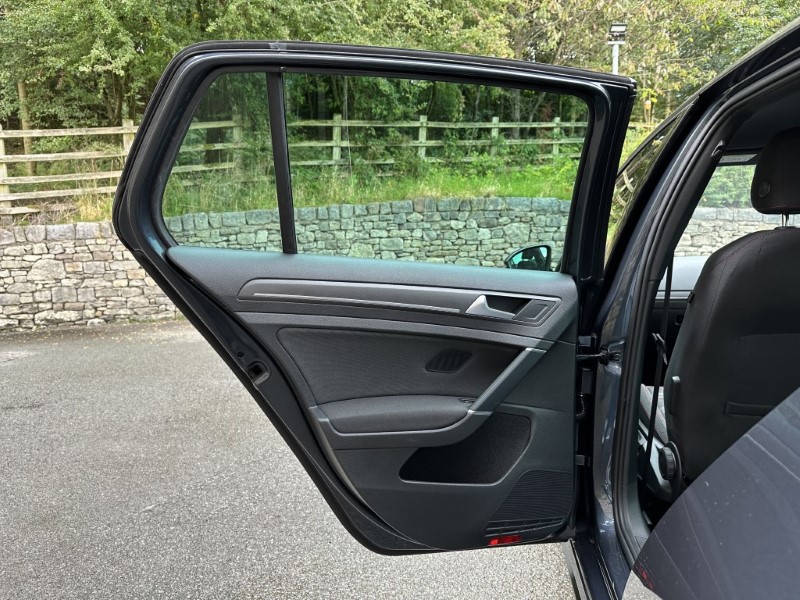 2019 (69) VOLKSWAGEN GOLF 2.0 TSI 245 GTI Performance 5dr DSG 3528258