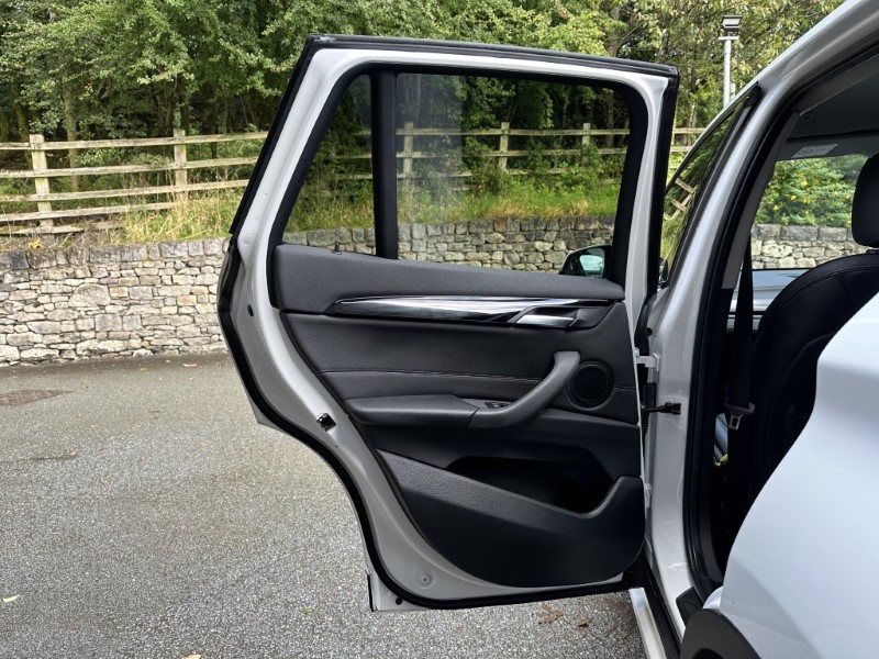 2021 (71) BMW X1 sDrive 18i [136] Sport 5dr 3488238