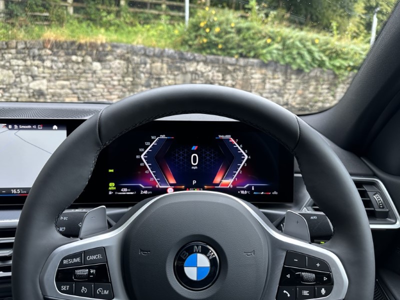 2024 (74) BMW 3 SERIES 320i M Sport 4dr Saloon 3488443