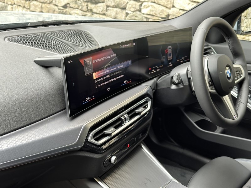 2024 (74) BMW 3 SERIES 320i M Sport 4dr Saloon 3488422