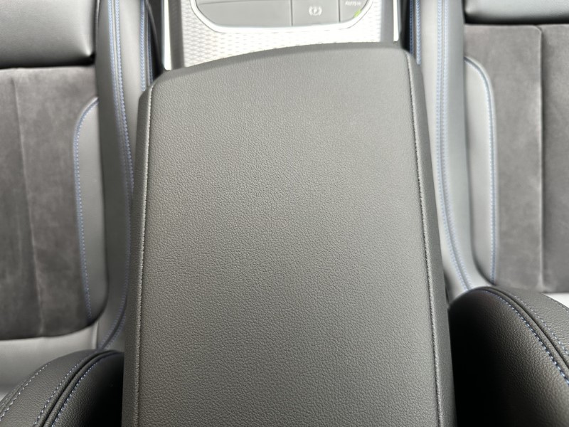 2024 (74) BMW 3 SERIES 320i M Sport 4dr Saloon 3488401