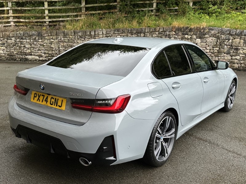 2024 (74) BMW 3 SERIES 320i M Sport 4dr Saloon 3488453
