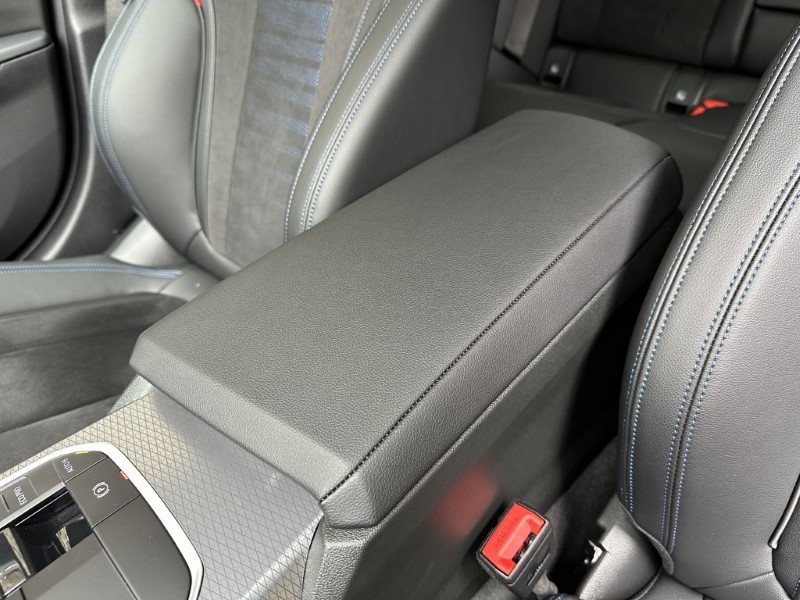 2024 (74) BMW 3 SERIES 320i M Sport 4dr Saloon 3488424