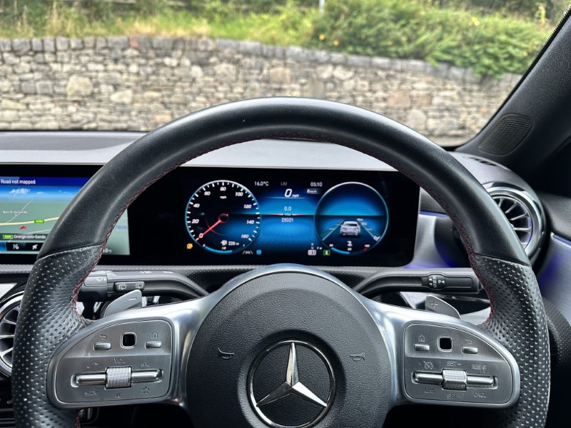 2020 (69) MERCEDES-BENZ A CLASS A200 AMG Line Premium Plus 5dr Auto 3551693