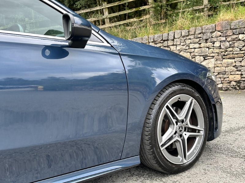 2020 (69) MERCEDES-BENZ A CLASS A200 AMG Line Premium Plus 5dr Auto 3551709