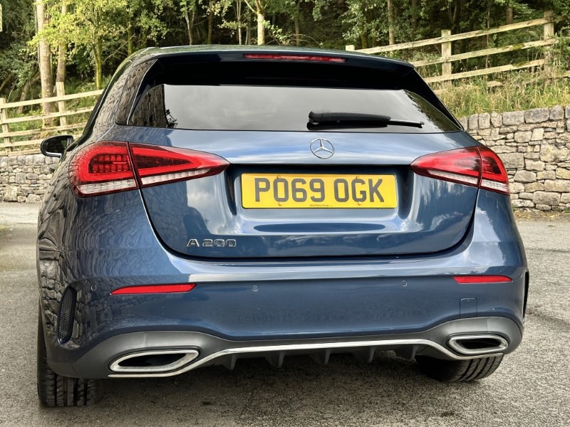 2020 (69) MERCEDES-BENZ A CLASS A200 AMG Line Premium Plus 5dr Auto 3551633