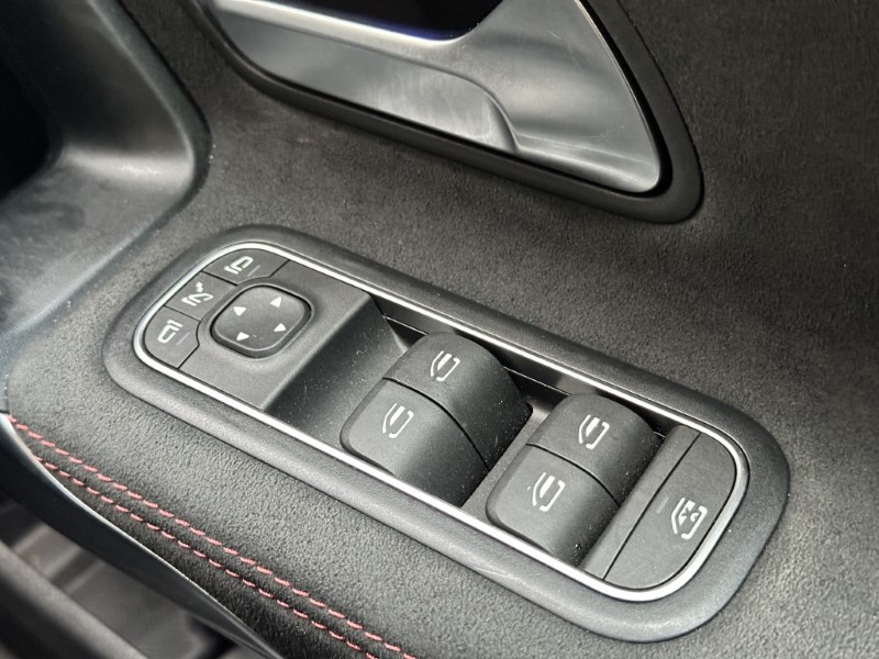 2020 (69) MERCEDES-BENZ A CLASS A200 AMG Line Premium Plus 5dr Auto 3551651