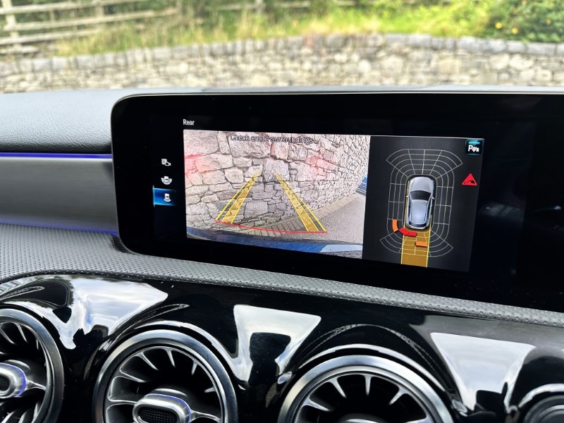 2020 (69) MERCEDES-BENZ A CLASS A200 AMG Line Premium Plus 5dr Auto 3551682