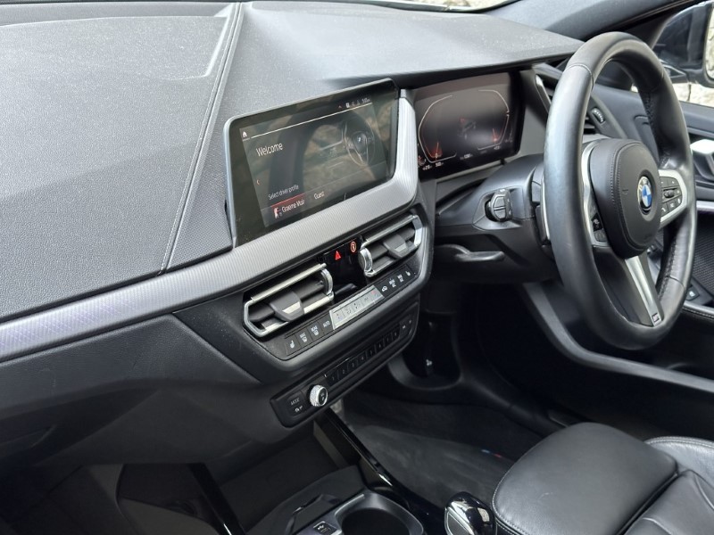 2022 (22) BMW 1 SERIES 120d xDrive M Sport 5dr Step Auto [LCP] 3505378