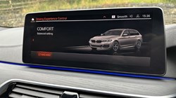 2022 (71) BMW 5 SERIES 520d xDrive MHT M Sport Touring 3538487