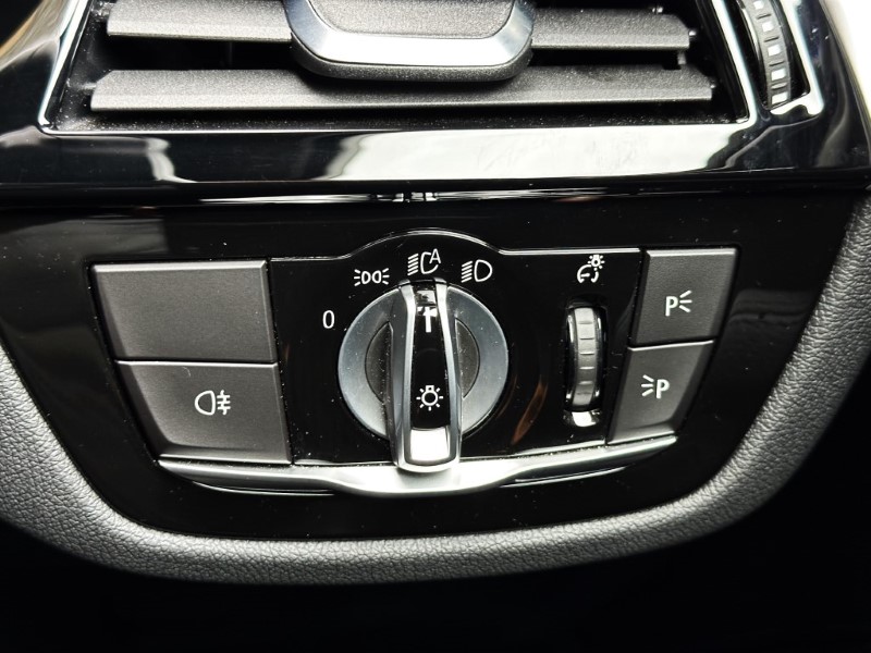 2022 (71) BMW 5 SERIES 520d xDrive MHT M Sport Touring  3538463