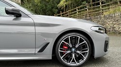 2022 (71) BMW 5 SERIES 520d xDrive MHT M Sport Touring 3538974