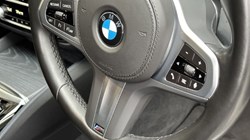 2022 (71) BMW 5 SERIES 520d xDrive MHT M Sport Touring 3538468