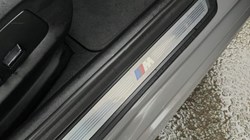 2022 (71) BMW 5 SERIES 520d xDrive MHT M Sport Touring 3538469