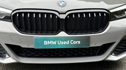 2022 (71) BMW 5 SERIES 520d xDrive MHT M Sport Touring 3538963