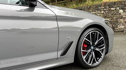 2022 (71) BMW 5 SERIES 520d xDrive MHT M Sport Touring 3538975