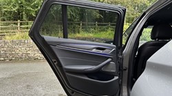 2022 (71) BMW 5 SERIES 520d xDrive MHT M Sport Touring 3538969