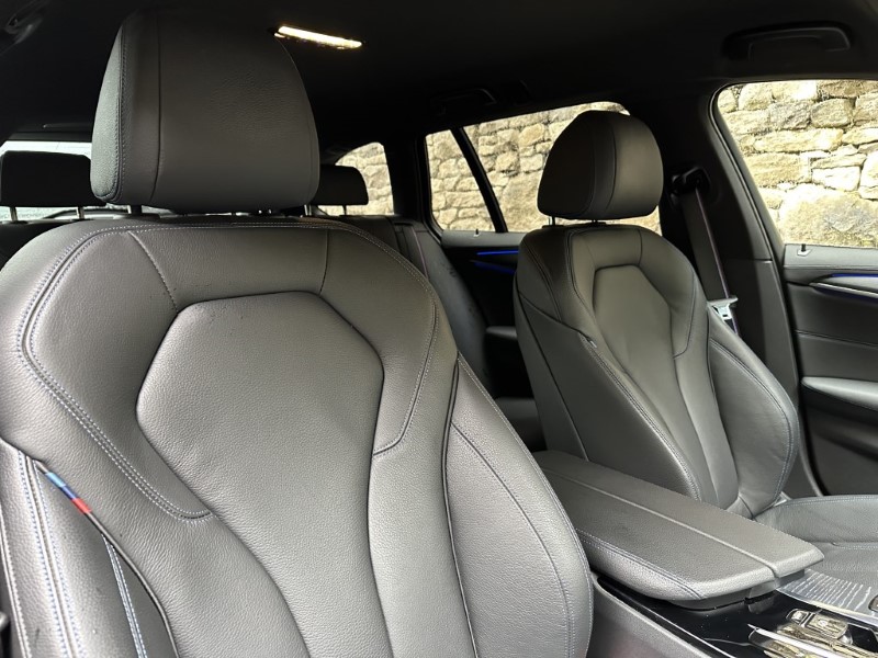 2022 (71) BMW 5 SERIES 520d xDrive MHT M Sport Touring  3538470
