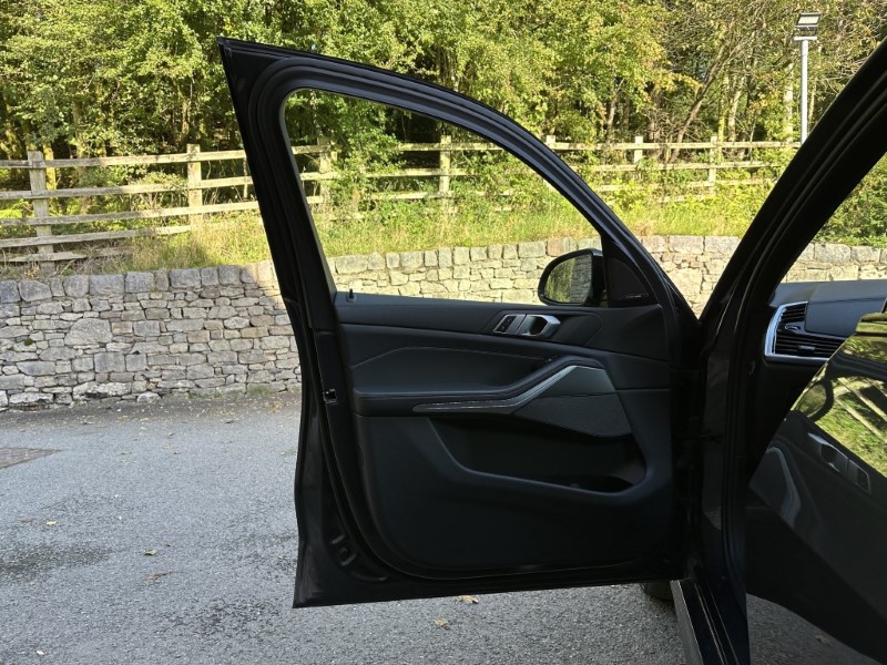 2020 (70) BMW X5 xDrive30d MHT M Sport 5dr Auto 3542732