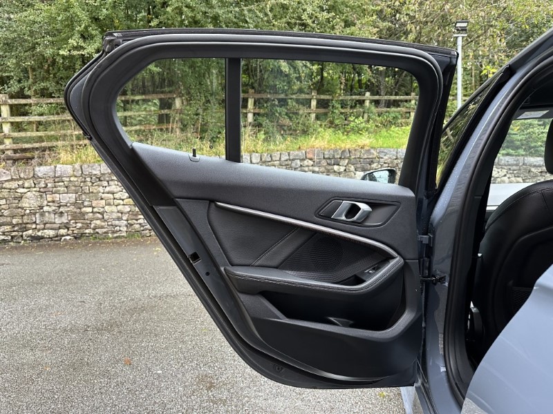 2020 (20) BMW 1 SERIES 118i M Sport 5dr  3539349