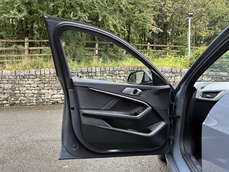 2020 (20) BMW 1 SERIES 118i M Sport 5dr  3539348