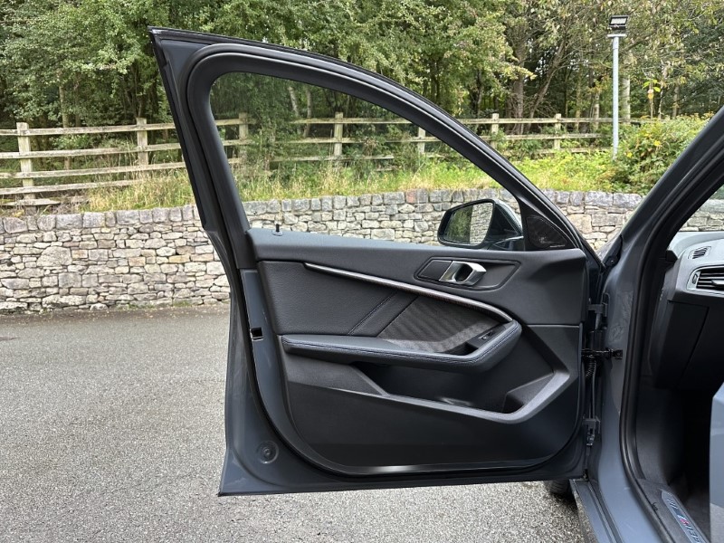 2023 (73) BMW 1 SERIES M135i xDrive 5dr Step Auto 3526158