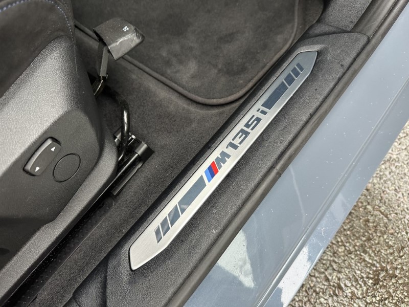 2023 (73) BMW 1 SERIES M135i xDrive 5dr Step Auto 3526102