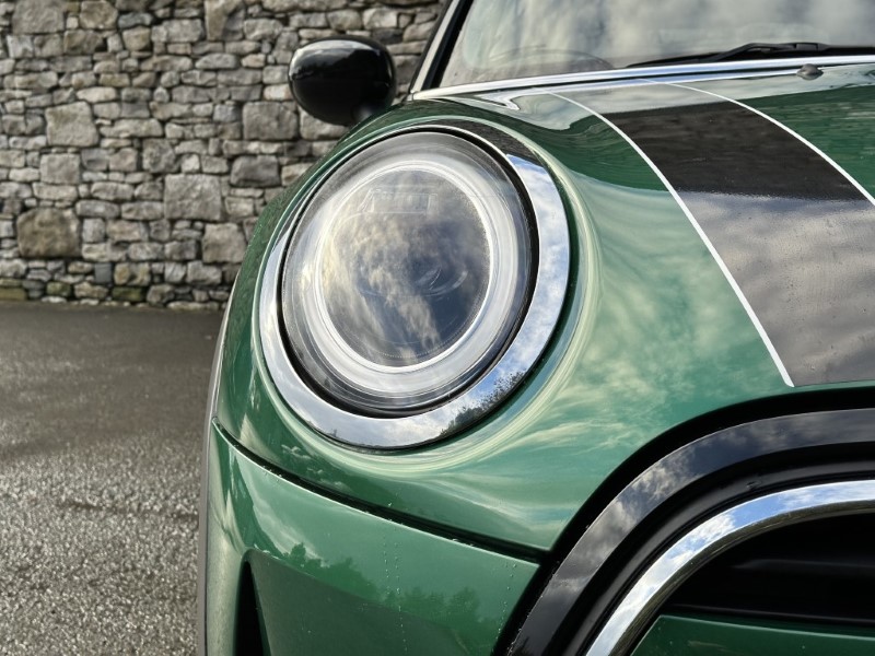2022 (22) MINI HATCHBACK 1.5 Cooper Classic 3dr Auto 3546403