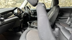 2022 (22) MINI HATCHBACK 1.5 Cooper Classic 3dr Auto 3544586