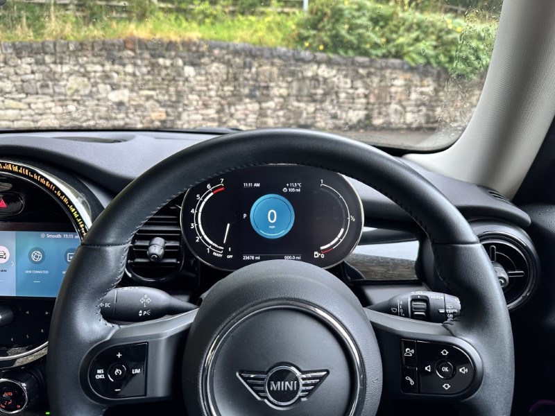2022 (22) MINI HATCHBACK 1.5 Cooper Classic 3dr Auto 3544595