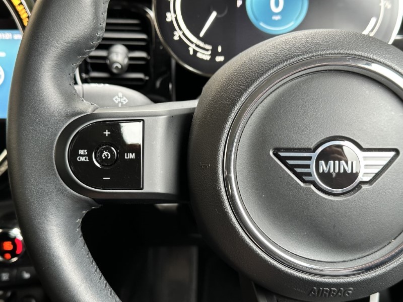 2022 (22) MINI HATCHBACK 1.5 Cooper Classic 3dr Auto 3544566