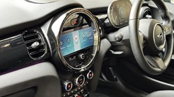 2022 (22) MINI HATCHBACK 1.5 Cooper Classic 3dr Auto 3544851